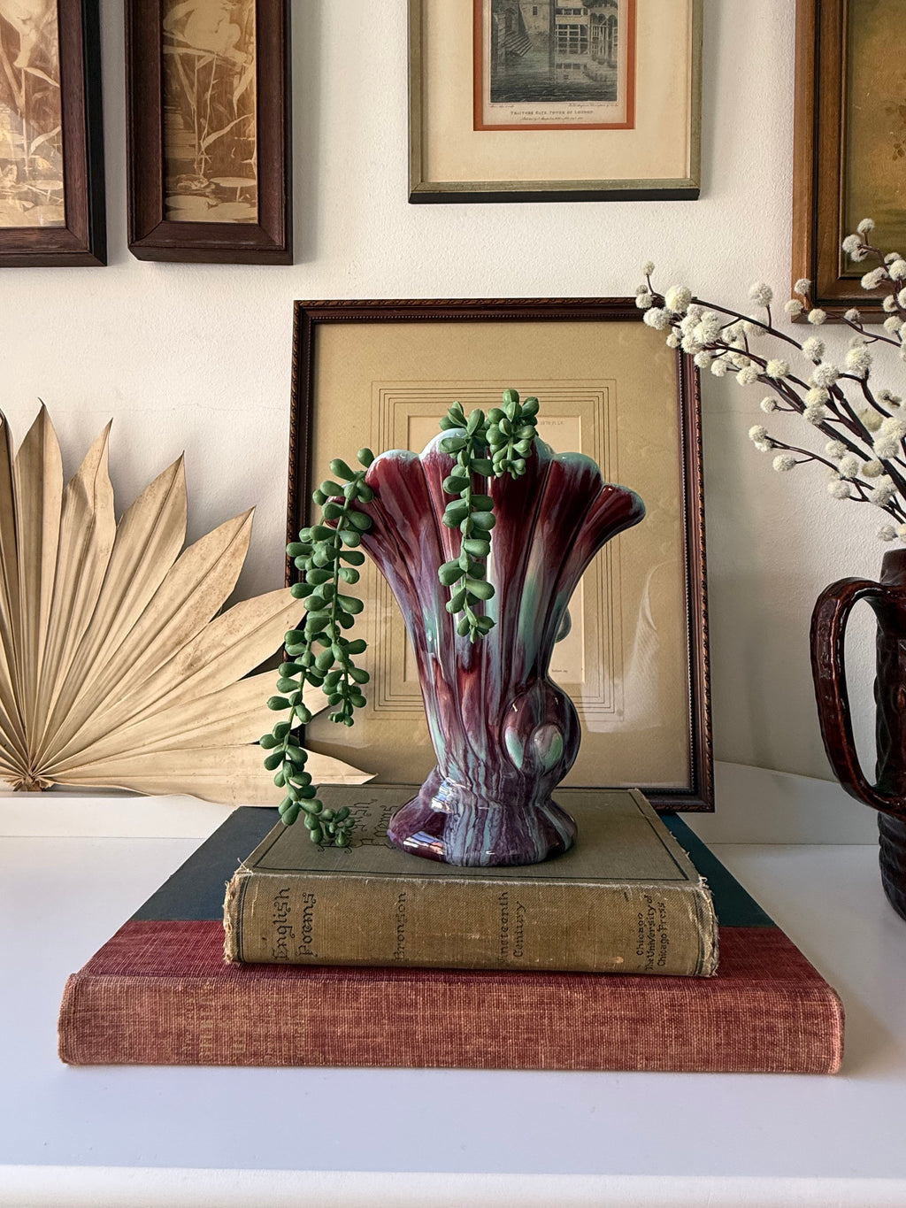 Vintage Red Wing Pottery No. 892 Fan Vase