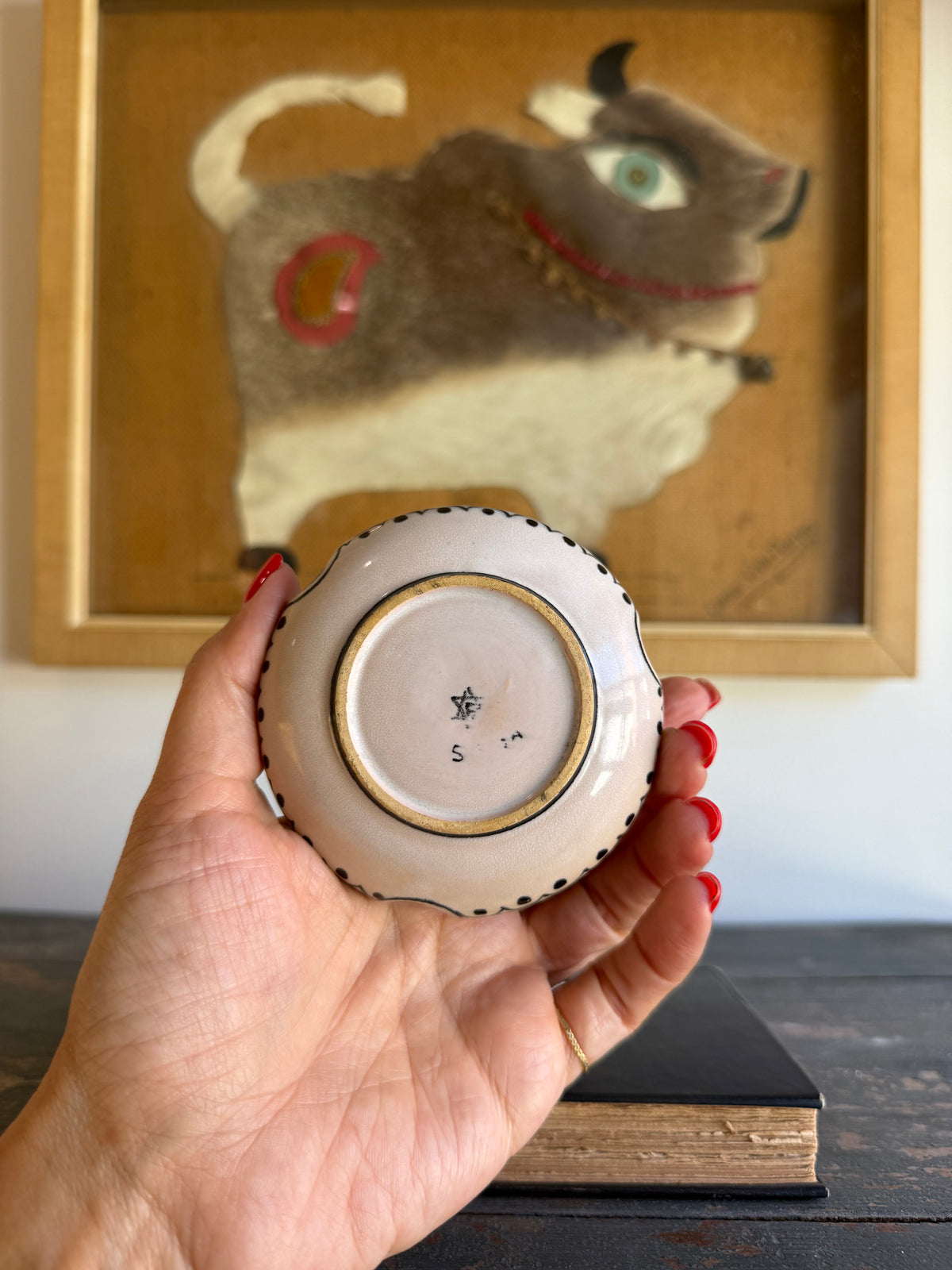 Vintage Italian Mother-in-Law Ceramic Ashtray