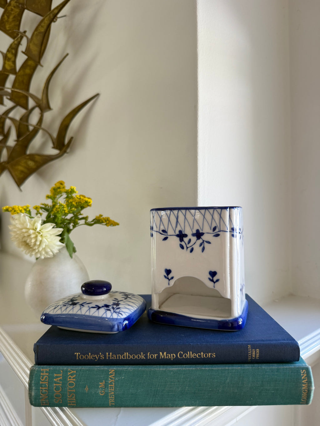 Vintage Blue & White Ceramic Tea Bag Dispenser