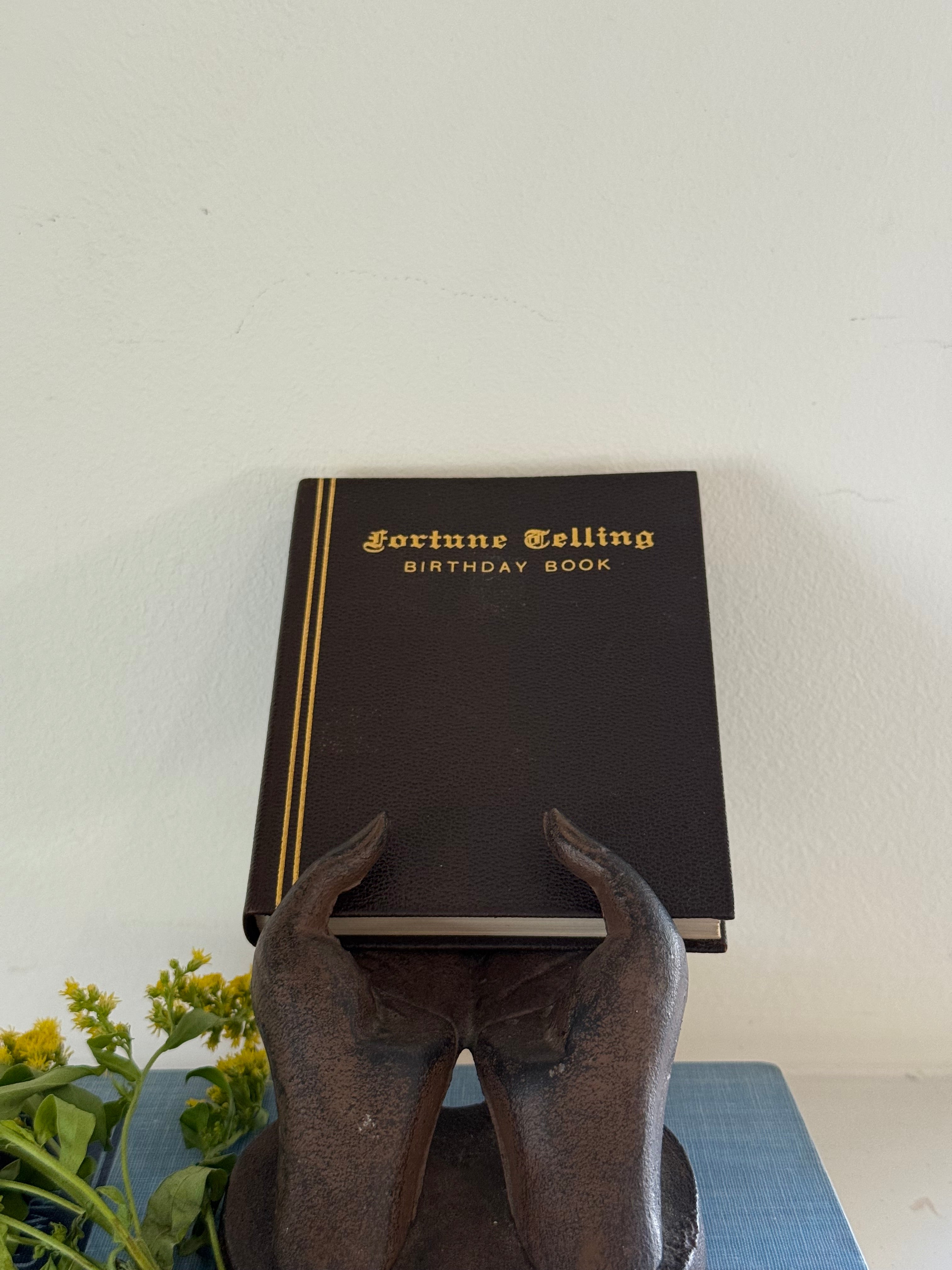 1938 Samuel Ward Vintage Fortune Telling Birthday Book