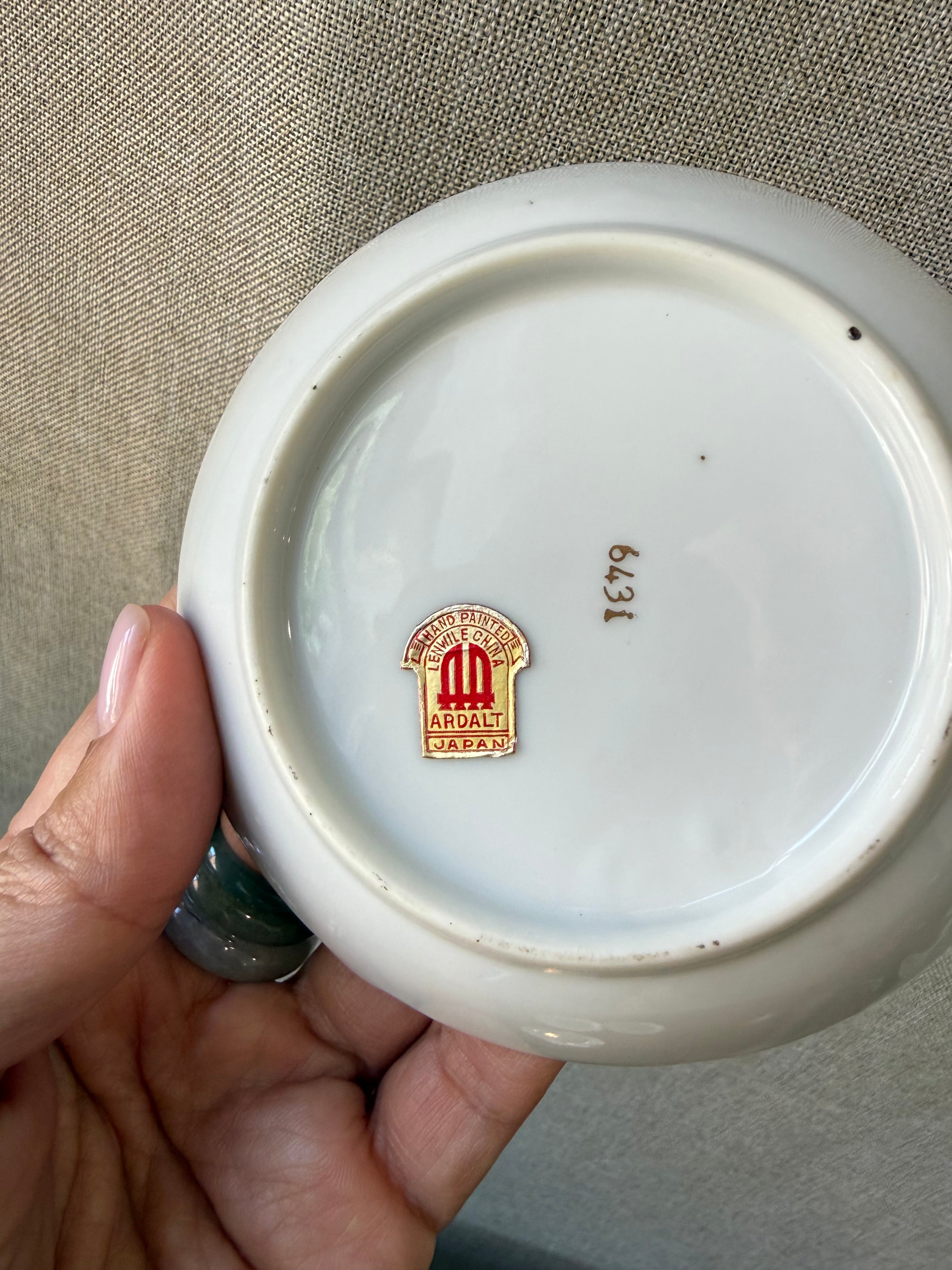 Vintage Ardalt Japan Hand Painted Gold Trim Trinket Dish Set Of 4