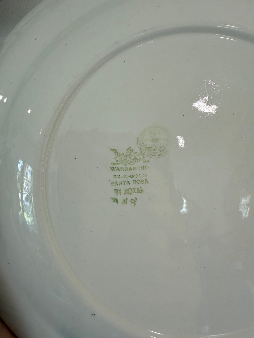 Vintage Lamode Parisian 10" Dinner Plate Santa Rosa Pattern 22k Gold