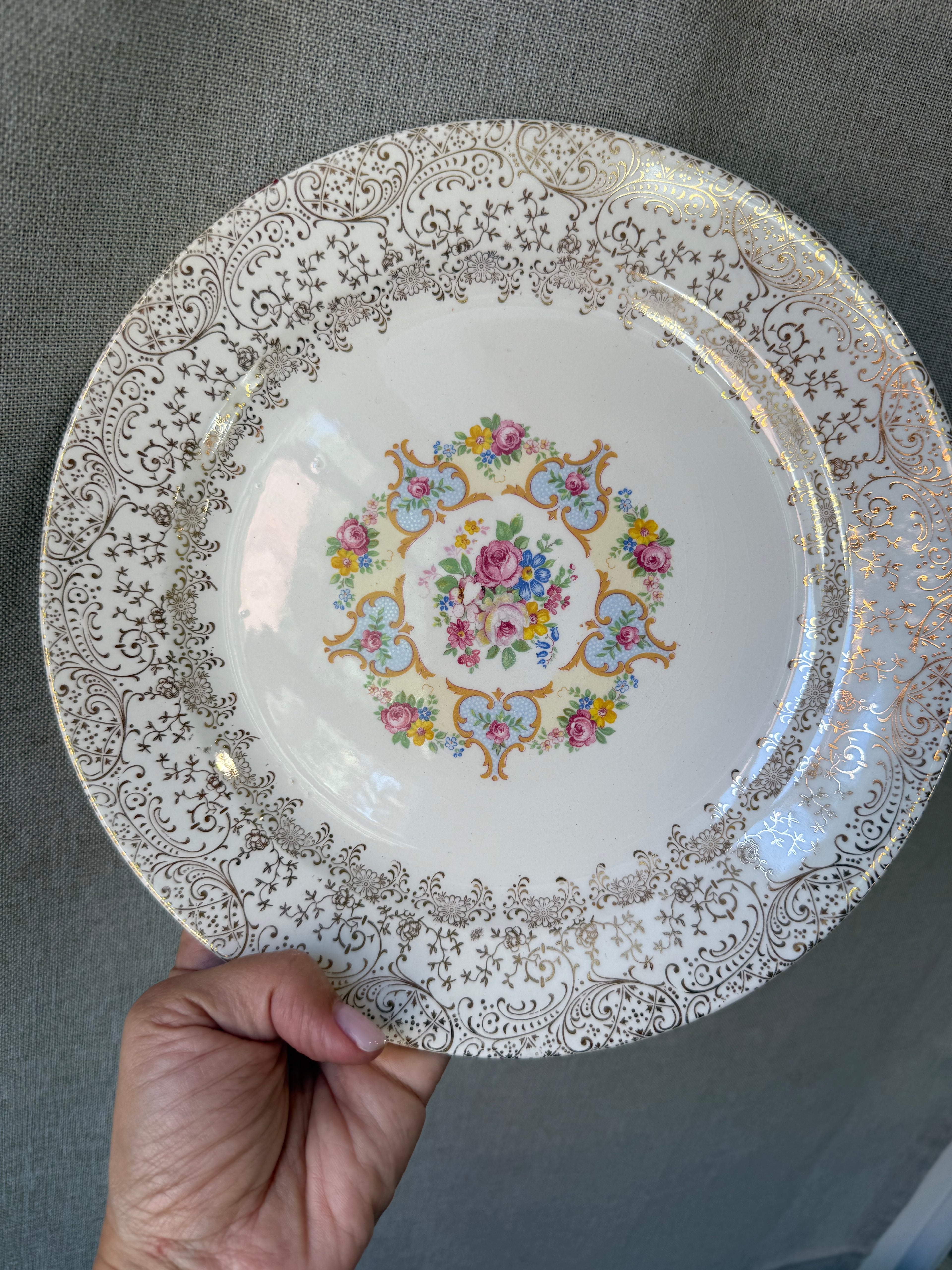 Vintage Lamode Parisian 10" Dinner Plate Santa Rosa Pattern 22k Gold