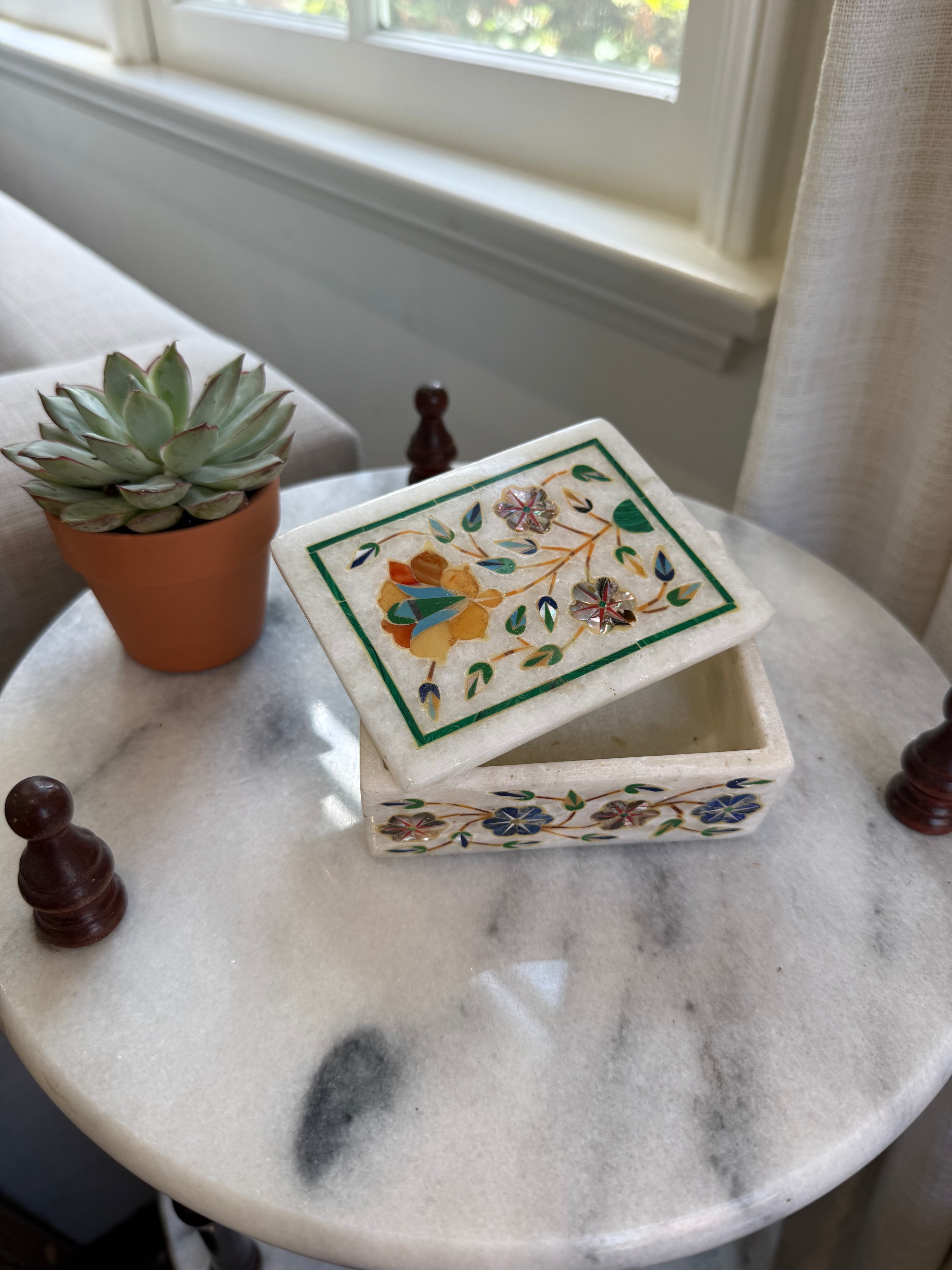 Vintage Indian Marble Inlay Jewelry Box with Mother-of-Pearl Floral Design