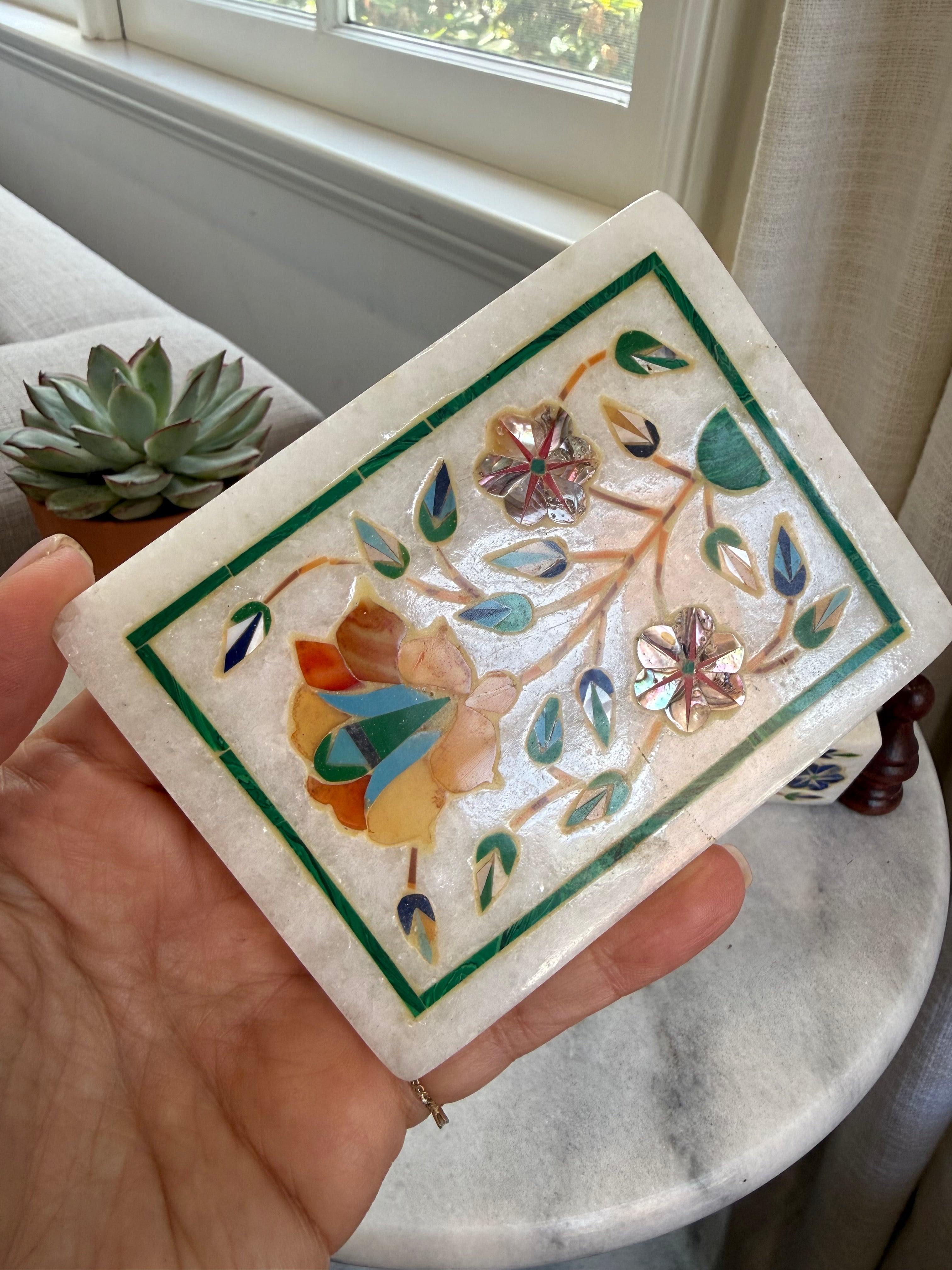 Vintage Indian Marble Inlay Jewelry Box with Mother-of-Pearl Floral Design