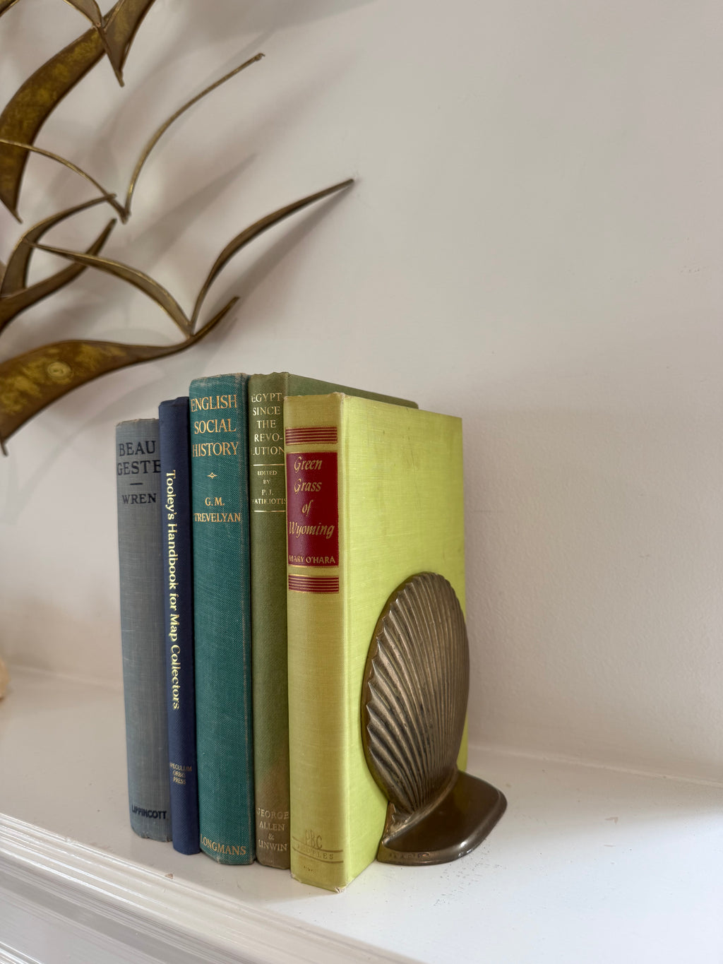 Vintage Brass-Tone Scallop Shell Bookends, Pair