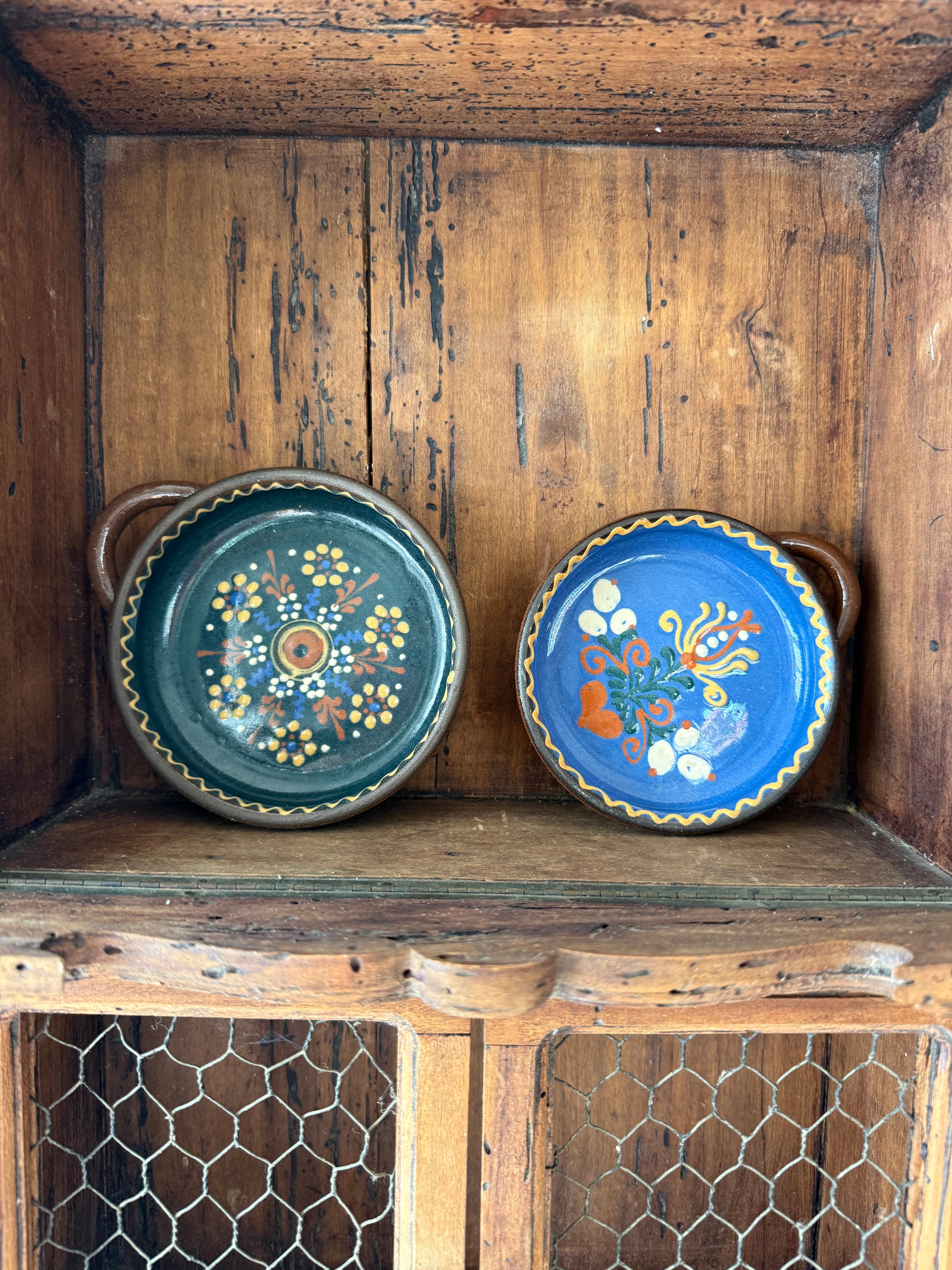 Vintage Hungarian Folk Art Pottery Bowls, Set of Two