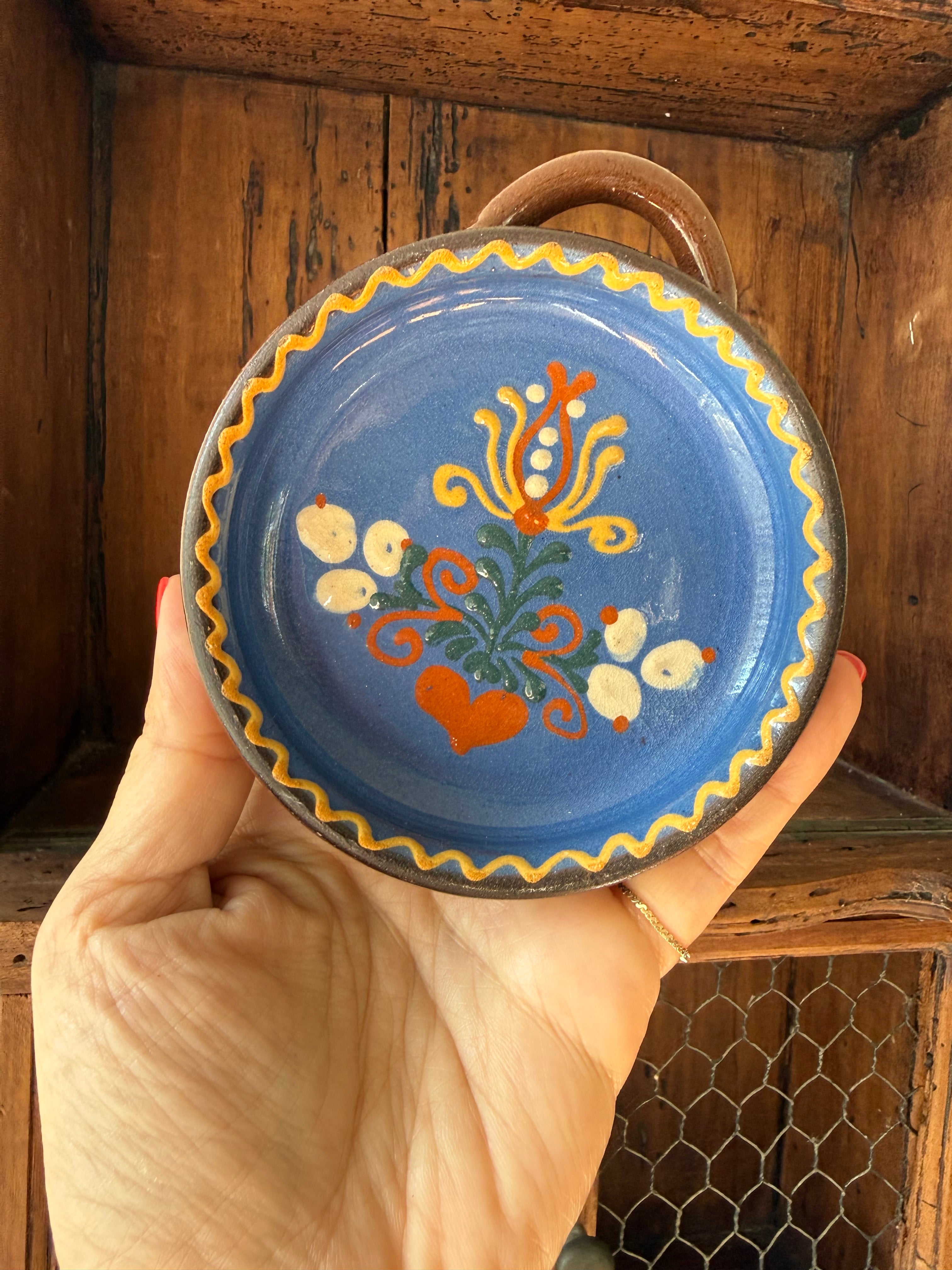 Vintage Hungarian Folk Art Pottery Bowls, Set of Two