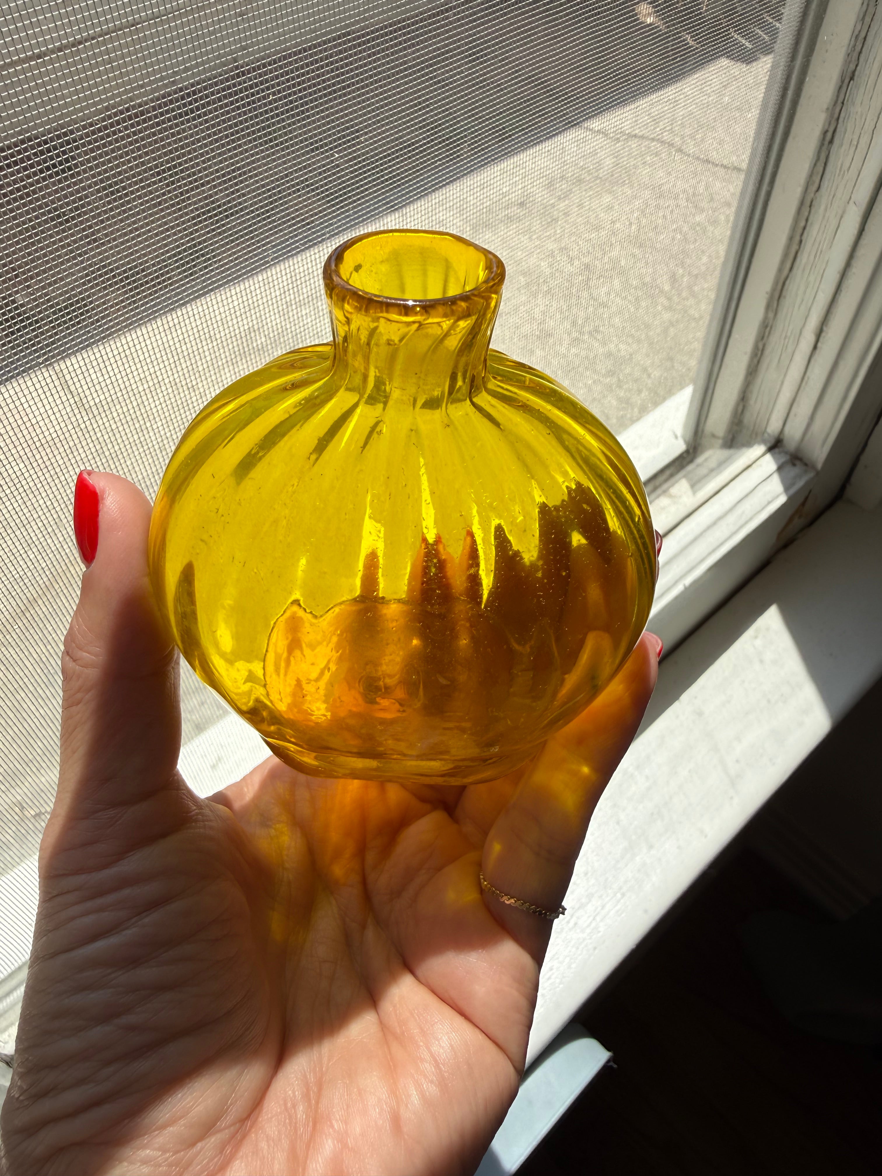 Vintage 1970s Amber Handblown Bud Glass Vase