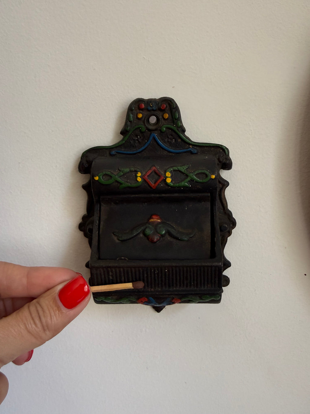 Vintage Wilton Ornate Cast Iron Wall Match Holder