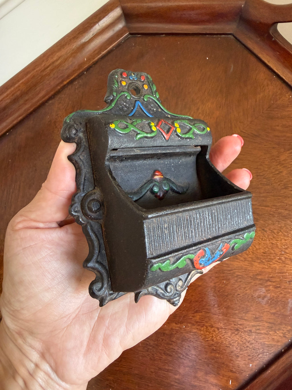 Vintage Wilton Ornate Cast Iron Wall Match Holder